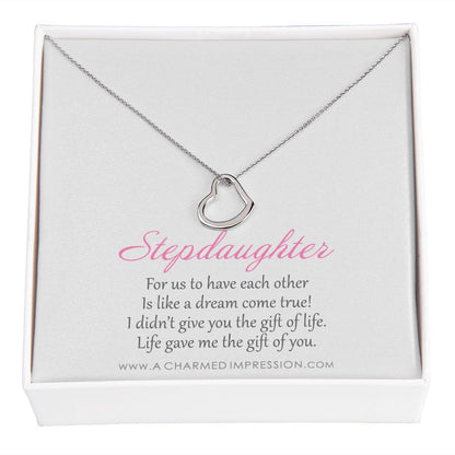 Stepdaughter Gifts from Stepmom Stepdad, Birthday Gifts for Daughter from Mom Dad, Stepdaughter Necklace, Unbiological Daughter Gift - Delicate Heart Necklace