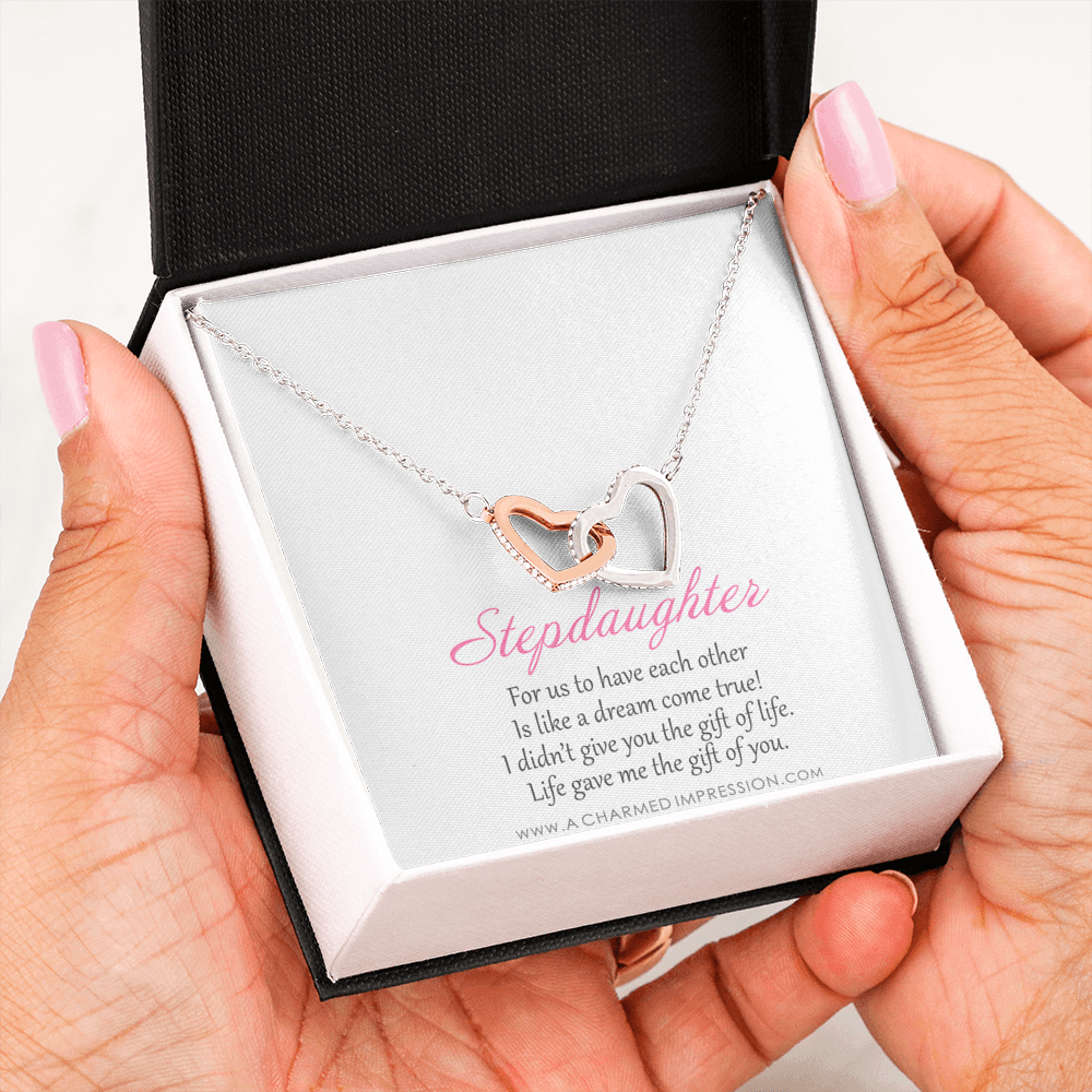 Stepdaughter Gifts from Stepmom Stepdad, Birthday Gifts for Daughter from Mom Dad, Stepdaughter Necklace, Unbiological Daughter Gift - Interlocking Hearts