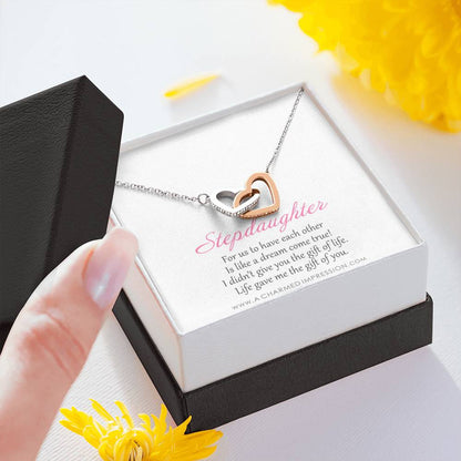 Stepdaughter Gifts from Stepmom Stepdad, Birthday Gifts for Daughter from Mom Dad, Stepdaughter Necklace, Unbiological Daughter Gift - Interlocking Hearts