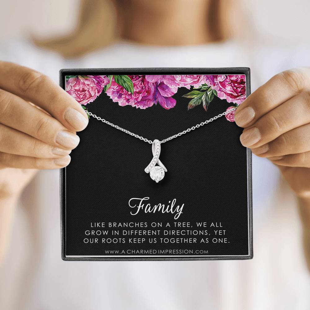 Family Necklace, Family Jewelry, Mother Daughter Necklace, Gift for Mom, Gift for Daughter, Grandmother Gift, Mother Necklace, Daughter Necklace